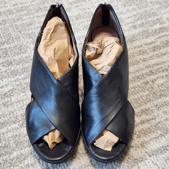 Donald J Pliner womens Marti  black cross strap leather wedge sandals black sz 7 - Picture 4 of 12